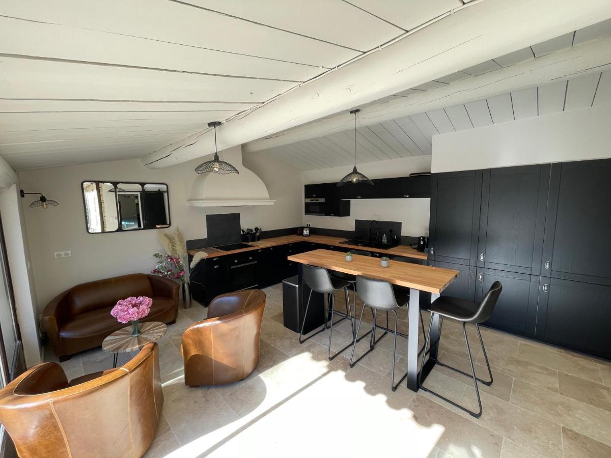 Fuvolea: Provençal Retreat with Heated Pool near Aix-en-Provence Villa Fuveau Exterior photo